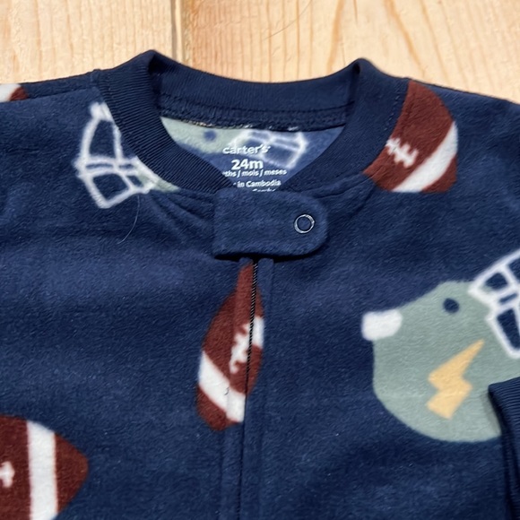 ❄️ NWT - Warm Fleece Feet Pajamas! ❄️ - Picture 3 of 3